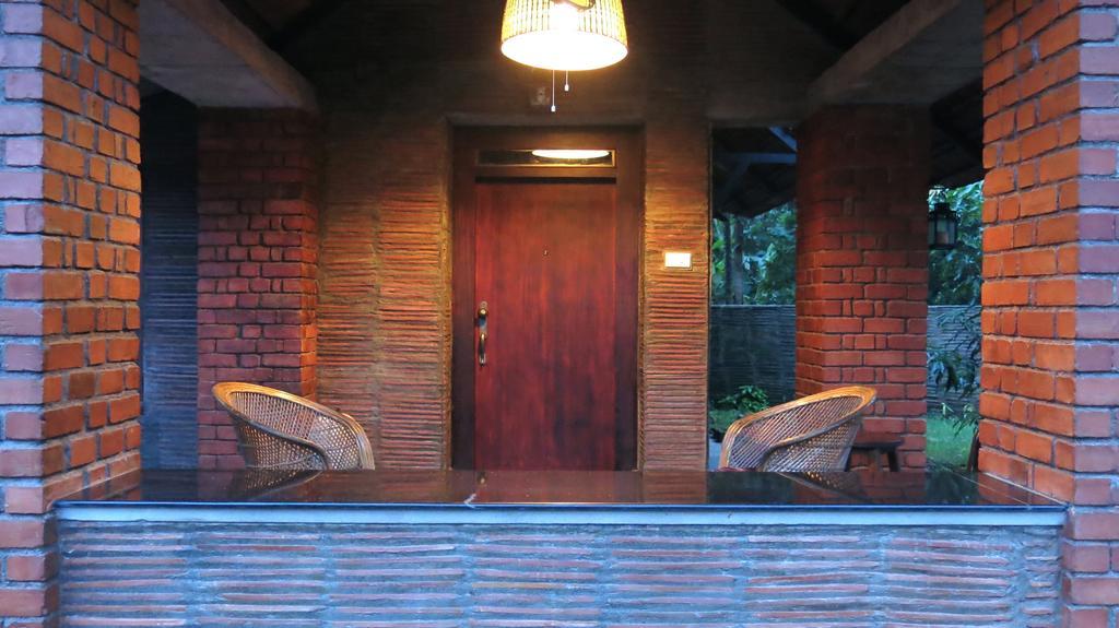 Clayfingers Art Cottage Thrissur Стая снимка